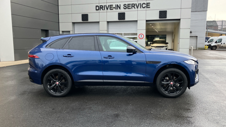 Jaguar F-Pace 2.0 D200 R-Dynamic Black 5dr Auto AWD Diesel Estate